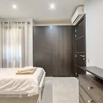 Luxury With Jacuzzi, Bbq And Huge Pool
