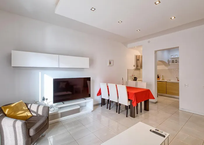 Appartement Luxury With Jacuzzi, Bbq And Huge Pool