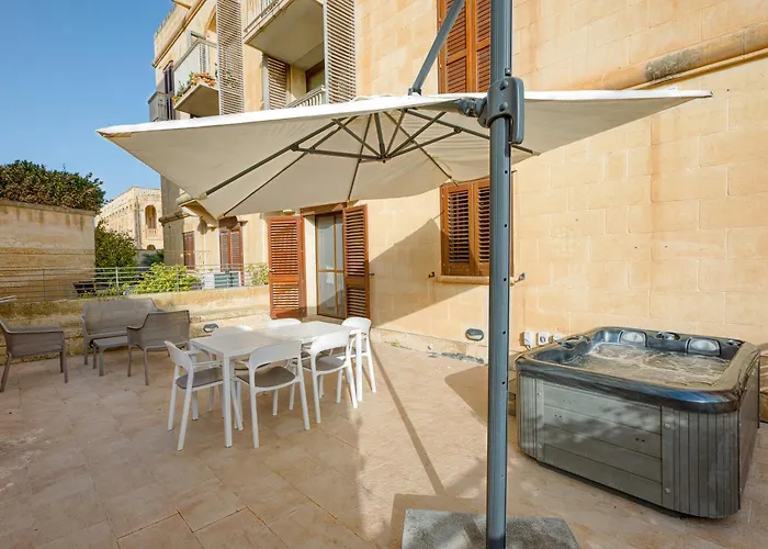Appartement Luxury With Jacuzzi, Bbq And Huge Pool