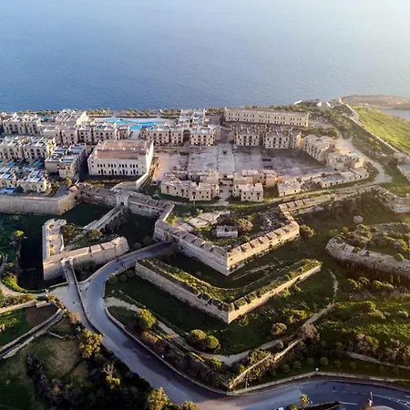 Appartamento Luxury With Jacuzzi, Bbq And Huge Pool Għajnsielem