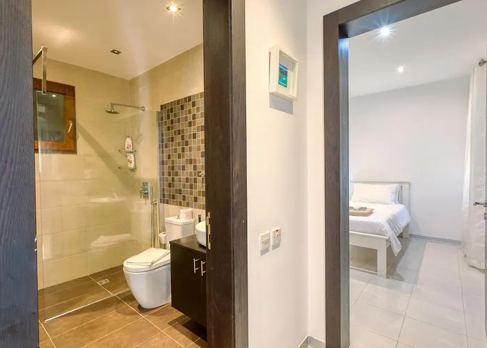 Lejlighed Luxury With Jacuzzi, Bbq And Huge Pool Għajnsielem