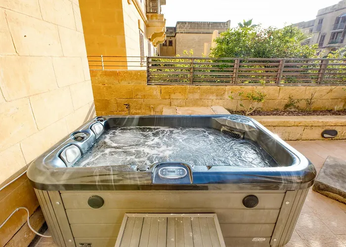 Luxury With Jacuzzi, Bbq And Huge Pool Lejlighed *